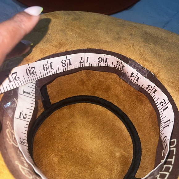 Peter Grimm Women Round Fedora Tan Hat - Picture 5 of 5